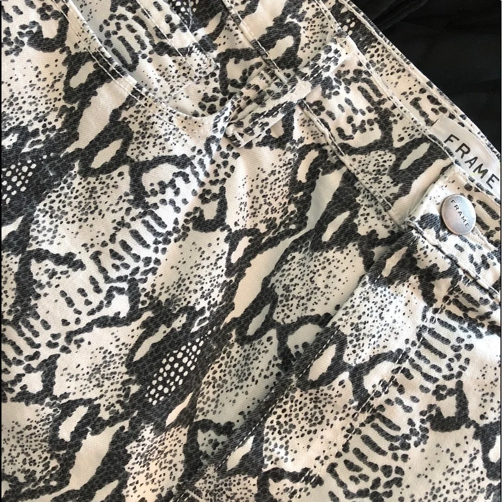Frame All High Rise Cigarette Python Print Jeans